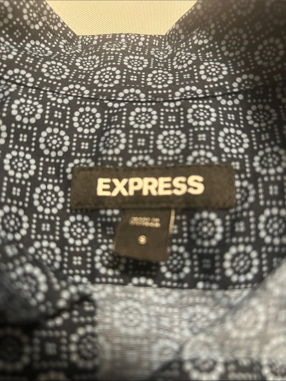 Express button down blouse S - Picture 2 of 8